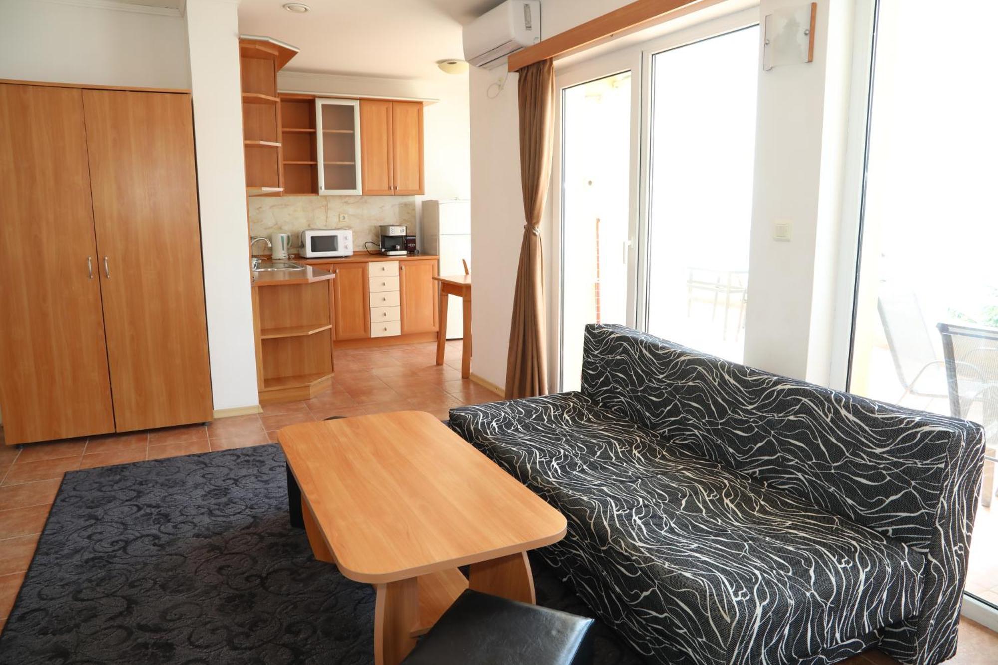 נסבר Hotel Sofia Beach מראה חיצוני תמונה