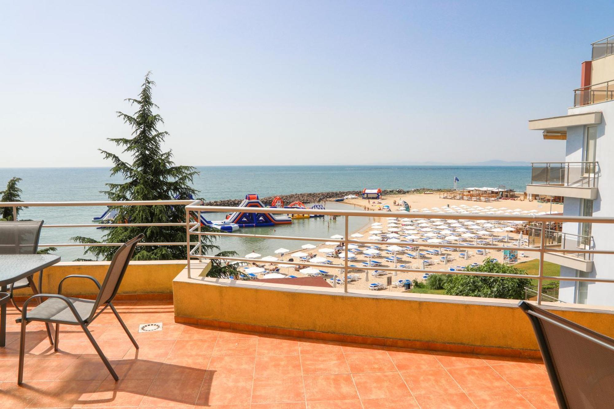 נסבר Hotel Sofia Beach מראה חיצוני תמונה